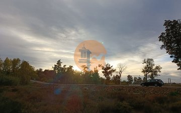Property slide 10