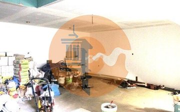 Property slide 22
