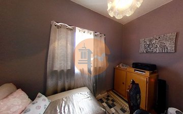 Property slide 24