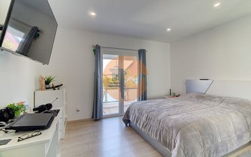 Property slide 25