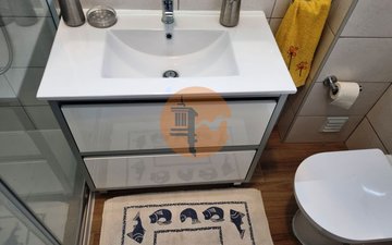 Property slide 17