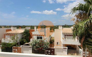 Property slide 21