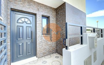 Property slide 16