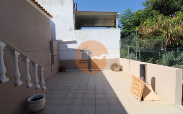 Property slide 25