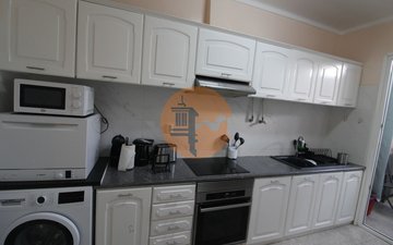 Property slide 10