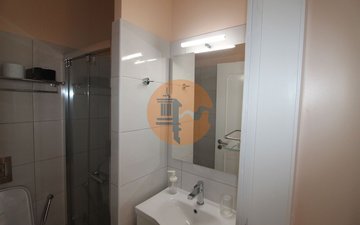 Property slide 25