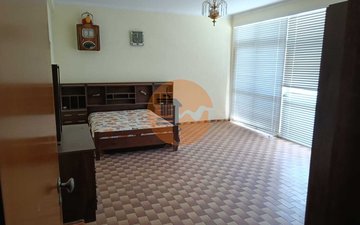 Property slide 17