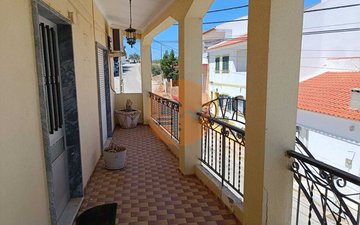 Property slide 27