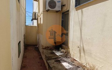 Property slide 28