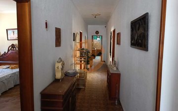 Property slide 29
