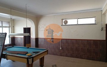 Property slide 32
