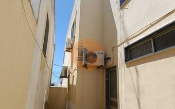 Property slide 34