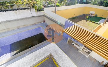 Property slide 21