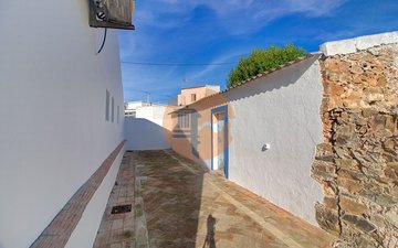 Property slide 34