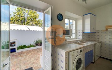 Property slide 15