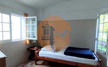 Property slide 40