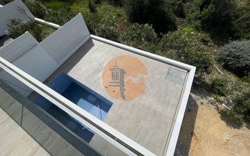 Property slide 31