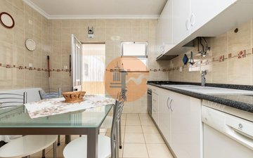 Property slide 40