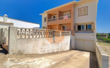 Property slide 21