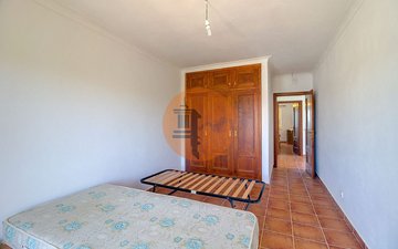 Property slide 24