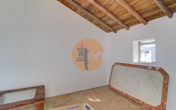 Property slide 36