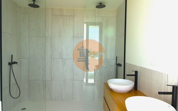 Property slide 36
