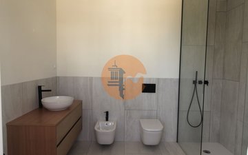 Property slide 40