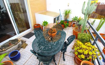 Property slide 18