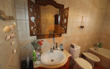 Property slide 24