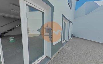 Property slide 39
