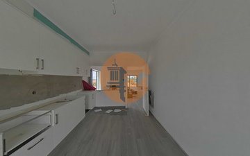 Property slide 43