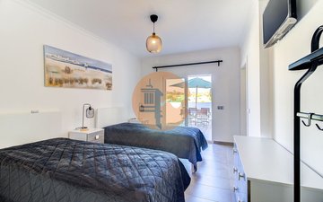 Property slide 17