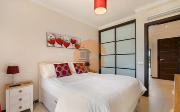 Property slide 10