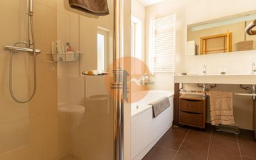 Property slide 14