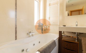 Property slide 15