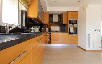 Property slide 22