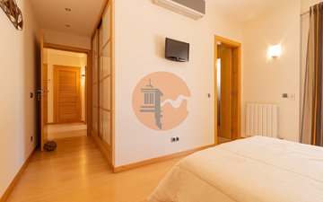 Property slide 31