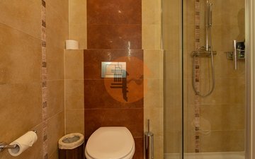Property slide 40