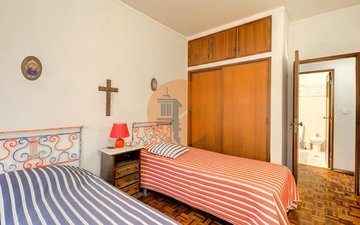 Property slide 15