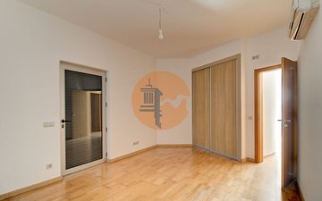 Property slide 29