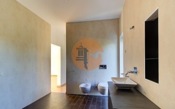 Property slide 34