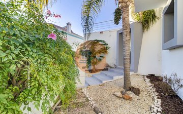 Property slide 49