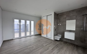 Property slide 21