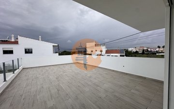 Property slide 32
