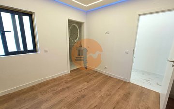 Property slide 18
