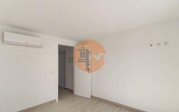 Property slide 43