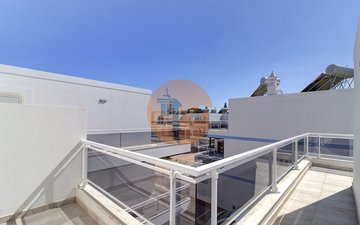 Property slide 40