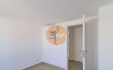 Property slide 28