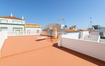 Property slide 21