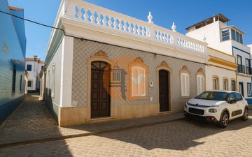 Property slide 23